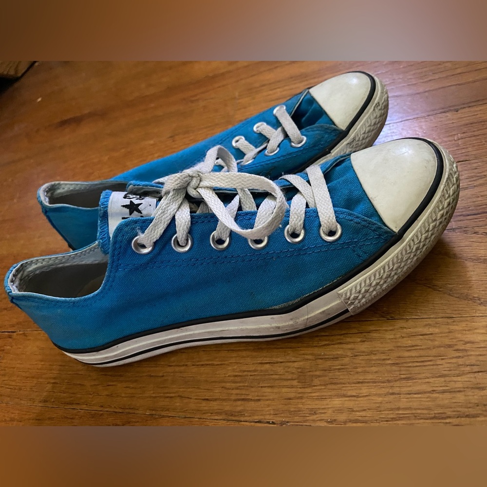 Converse / Chuck Taylors
